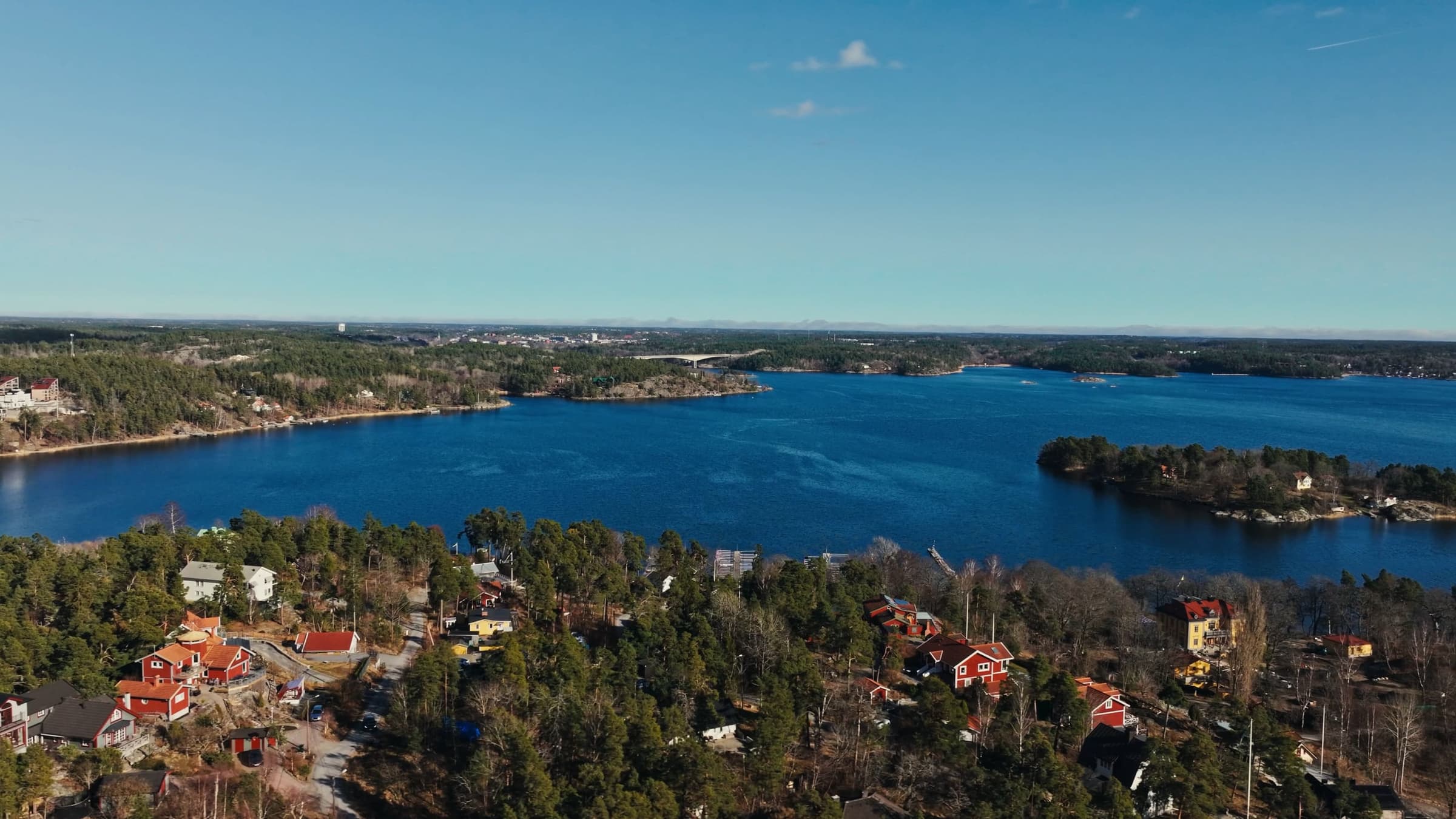 Drönarbild över Stockholms skärgård
